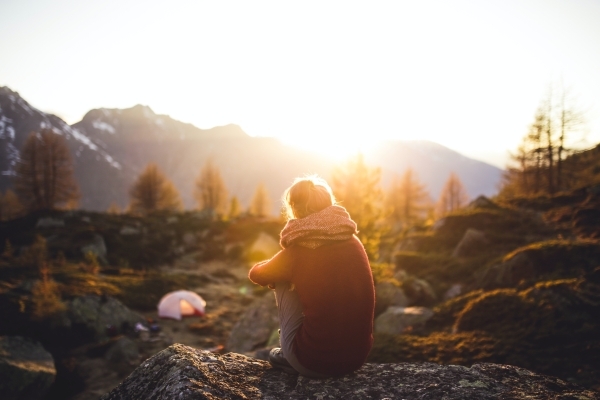 Frau in der Natur